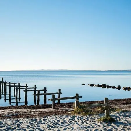 Egsmark Strand Sleeps 24 Pool Wifi * Ebeltoft